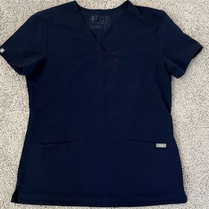 Figs Women's Navy Casma 3 pocket scrub top
